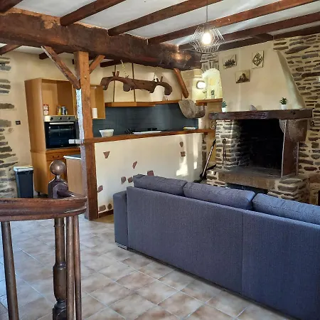 Maison Au Pied Du Mont Saint Michel 2 *